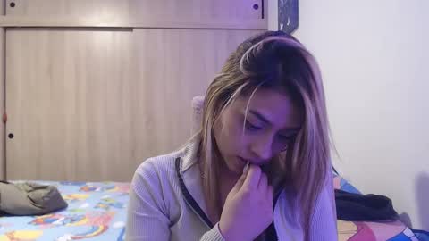 Miia  online show from October 11, 2:22 am