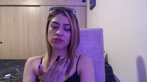 Miia  online show from November 23, 2:55 am