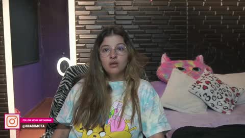 Mia online show from February 23, 2:18 am