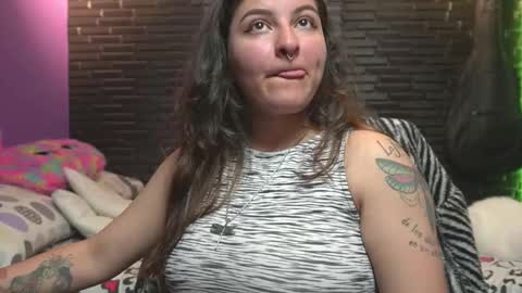 Mia online show from October 19, 4:46 am