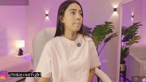 Mia Gomez online show from October 20, 12:27 pm