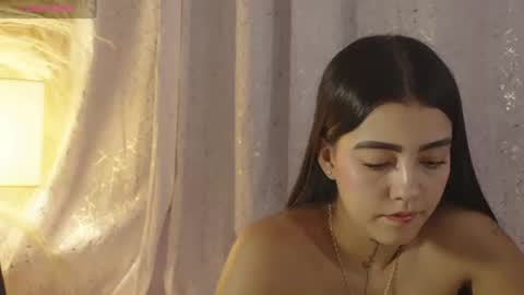 Mia Gomez online show from June 18, 2:34 am