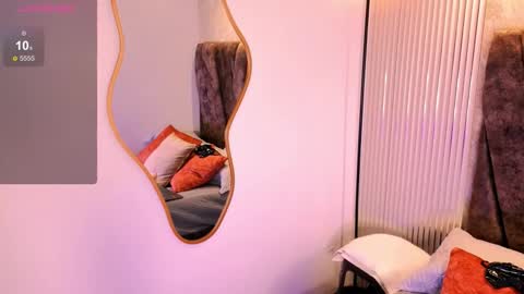 miagomezx online show from February 27, 7:14 pm