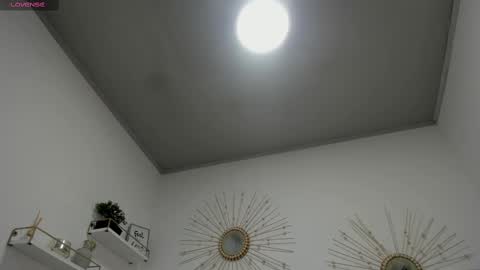 Miah Collins online show from September 17, 11:23 am