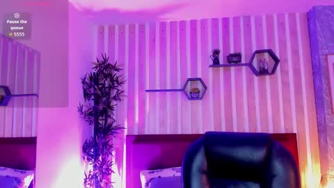 Mia Connor online show from December 22, 8:50 pm