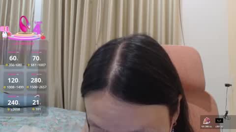 miahchan68 online show from December 18, 3:07 pm