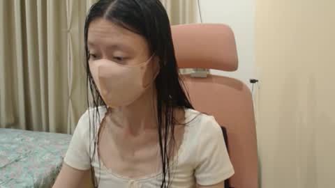 miahchan68 online show from February 6, 1:36 pm