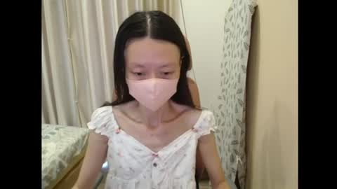 Snapshot of miahchan68 chatting on July 21, 5:32 am miahchan68 online show from July 21, 5:32 am