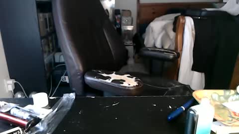 Mark online show from February 28, 2:07 pm