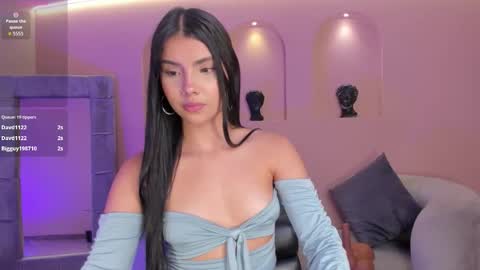 Call me Mia  online show from February 25, 8:18 pm