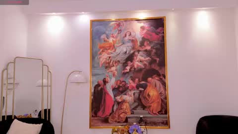 Snapshot of mialaurence_ chatting on May 19, 6:47 pm Call me Mia online show from May 19, 6:47 pm