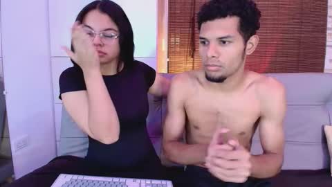 Mia online show from October 18, 7:25 pm