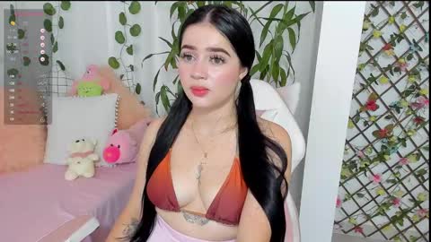 mia 600am-1000am Colombia time online show from January 11, 8:54 pm