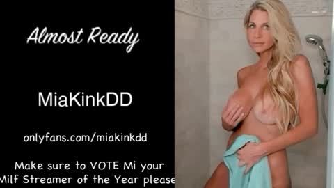 Mia online show from May 6, 3:57 am