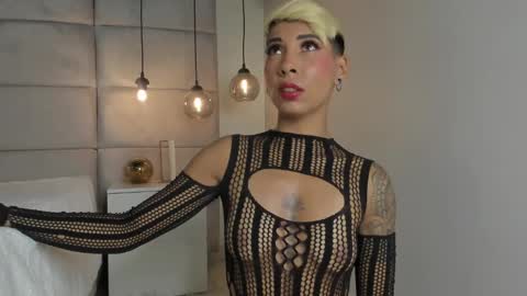 Mia Morgann online show from January 27, 11:54 am