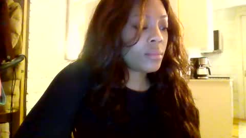 Snapshot of miamuffin8 chatting on September 21, 10:11 pm MiaMuffn online show from September 21, 10:11 pm