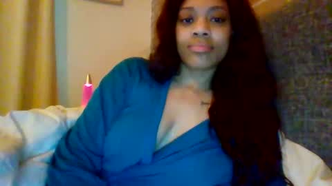 Snapshot of miamuffin8 chatting on May 14, 4:14 pm MiaMuffn online show from May 14, 4:14 pm