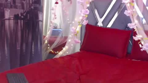 Mia Peyton   online show from November 5, 9:04 pm