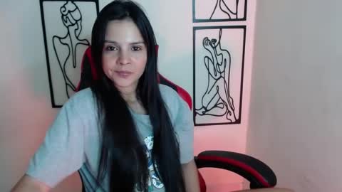 Snapshot of miarobinn_ chatting on July 26, 12:12 pm miarobinn_ online show from July 26, 12:12 pm