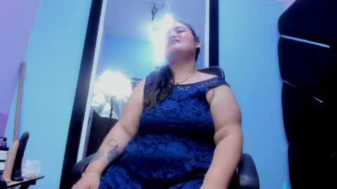 MiaRouse online show from April 25, 1:52 pm