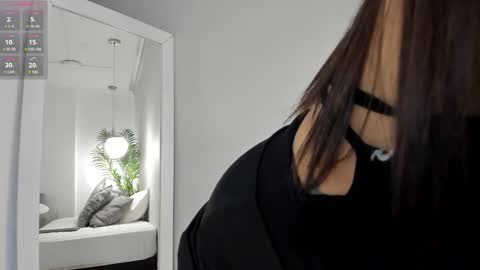 Snapshot of miasalaz chatting on October 14, 4:57 am miasalaz online show from October 14, 4:57 am