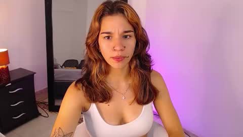 miascarlet_16 online show from January 7, 7:05 pm