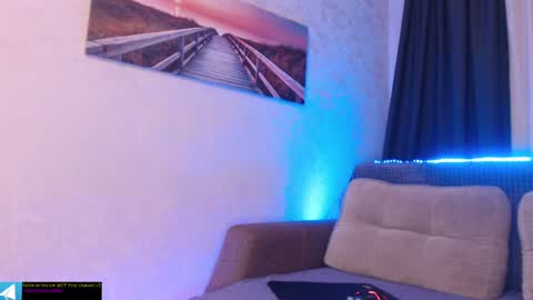 Mia Princess online show from December 13, 3:38 am