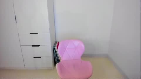 miastripdance online show from October 29, 2:30 pm