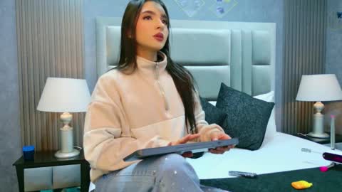 Mia Sweetth online show from January 15, 11:37 am