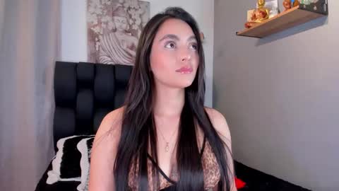 miavelvet1 online show from October 3, 2:41 am