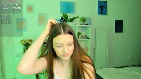 Snapshot of miavixxenn chatting on September 26, 4:05 am Mia online show from September 26, 4:05 am