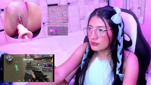 mia online show from January 31, 8:54 am