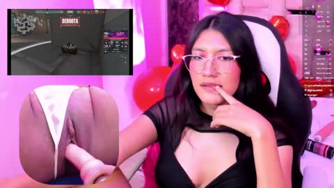 mia online show from February 6, 1:16 am