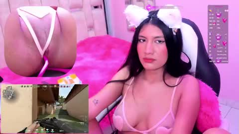 mia online show from March 4, 10:38 pm