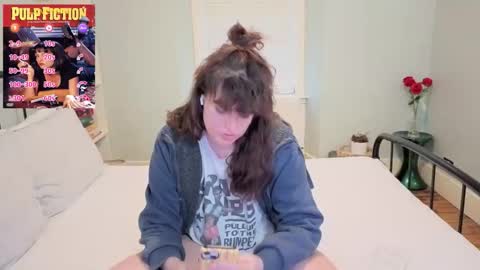 Mia  online show from March 5, 3:41 pm