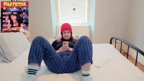 Mia  online show from April 17, 10:29 am