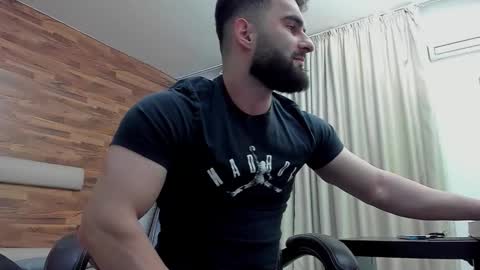 Snapshot of micahlane chatting on January 17, 5:34 am MicahLane online show from January 17, 5:34 am