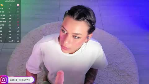         online show from February 22, 10:09 pm