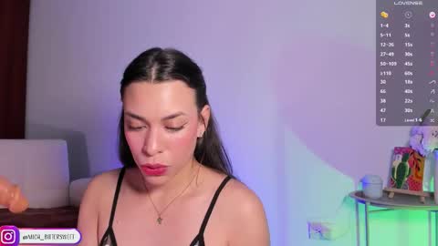         online show from September 27, 10:15 pm