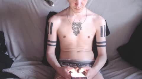 Michael online show from April 10, 4:33 pm