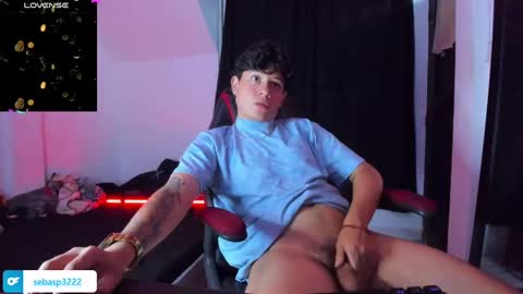 Snapshot of michael_kendall0 chatting on January 10, 2:25 am michael independent model  online show from January 10, 2:25 am