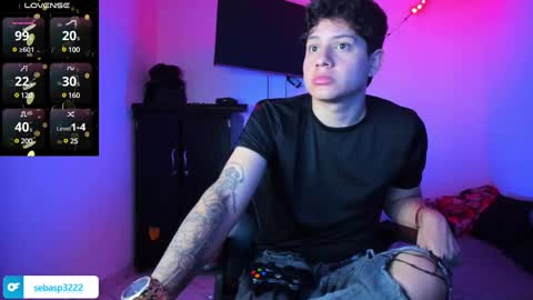 Snapshot of michael_kendall0 chatting on February 22, 12:49 am michael independent model  online show from February 22, 12:49 am