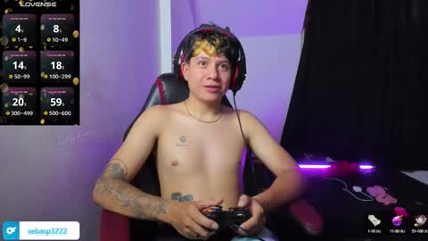 Snapshot of michael_kendall0 chatting on October 6, 11:46 pm michael independent model  online show from October 6, 11:46 pm