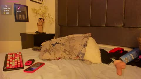 michael_lopez_1 online show from September 10, 7:08 am