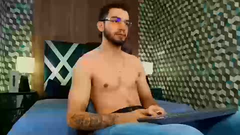 Michael Stevens online show from September 19, 8:42 pm