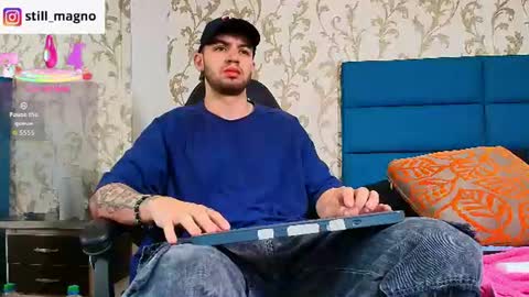 Snapshot of michael_magno chatting on July 8, 10:09 am Michael Stevens online show from July 8, 10:09 am
