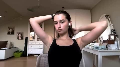 Emily online show from October 7, 2:25 pm