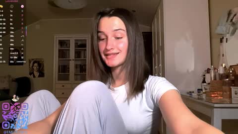 Emily online show from February 12, 8:26 pm