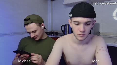 Snapshot of michael_sexdevil chatting on January 20, 3:50 pm michael_sexdevil online show from January 20, 3:50 pm