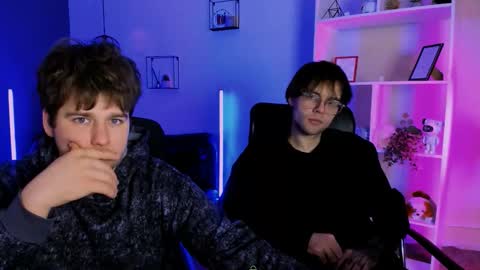 Snapshot of michael_strong_ chatting on February 9, 9:35 am Your Michael online show from February 9, 9:35 am